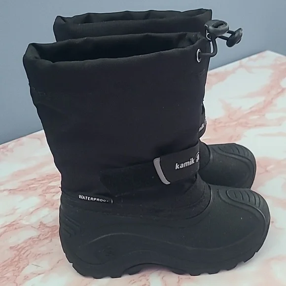 NWOT Kamik Wesley Black Snow Boots Toddler Sz 9 - Picture 2 of 9